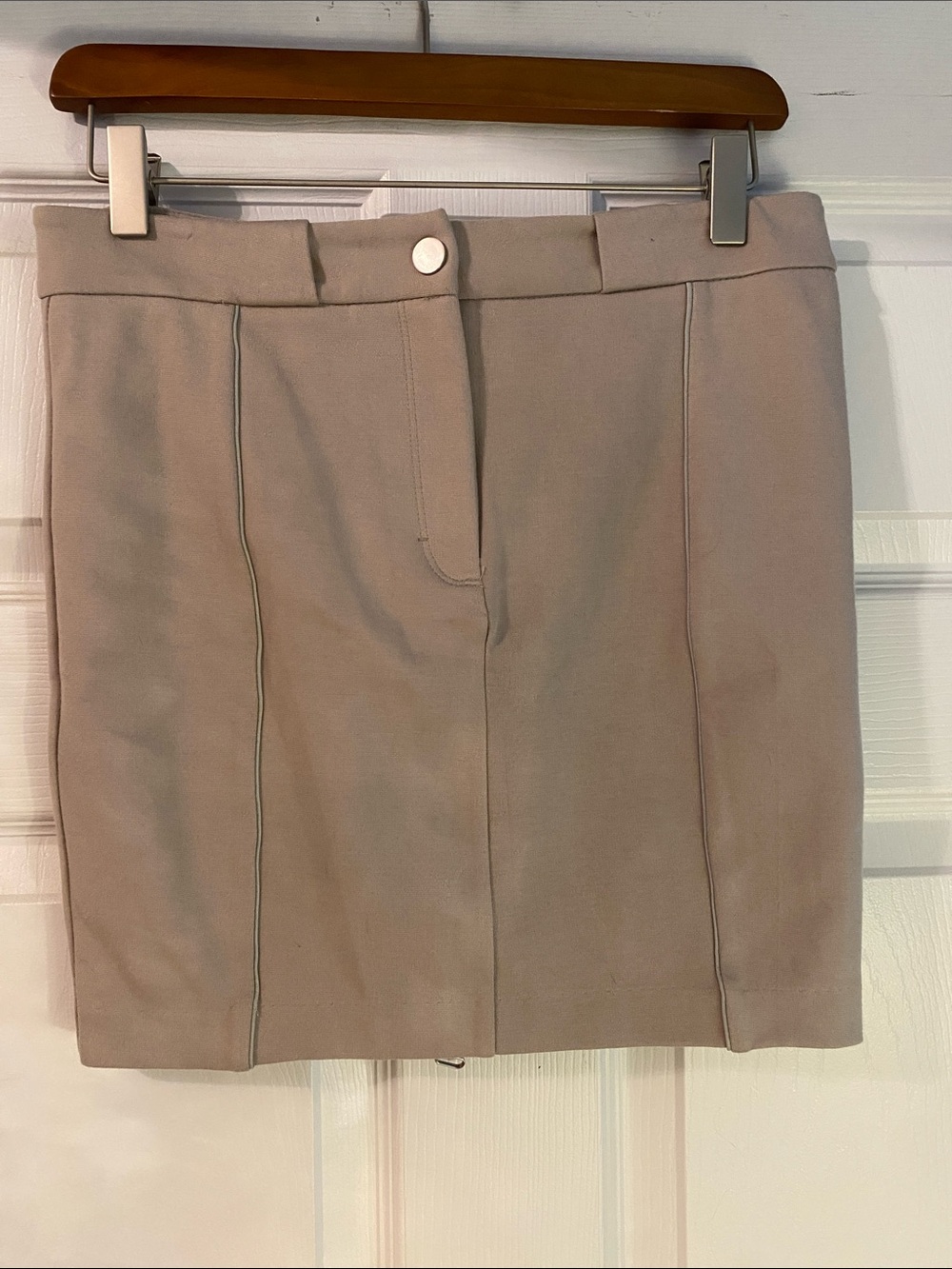 T by Alexander Wang Beige Mini Skirt w Full Back Zipper, Front Seams VGUC Small